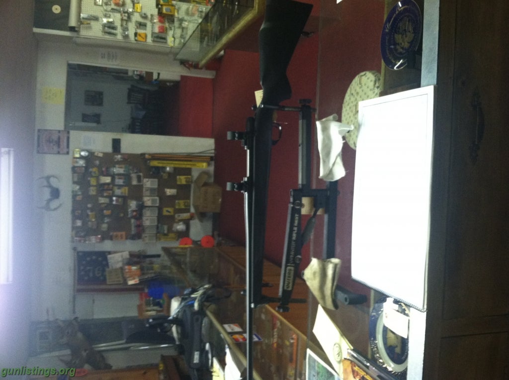 Gunlistings.org - Rifles Weatherby.vanguard 223