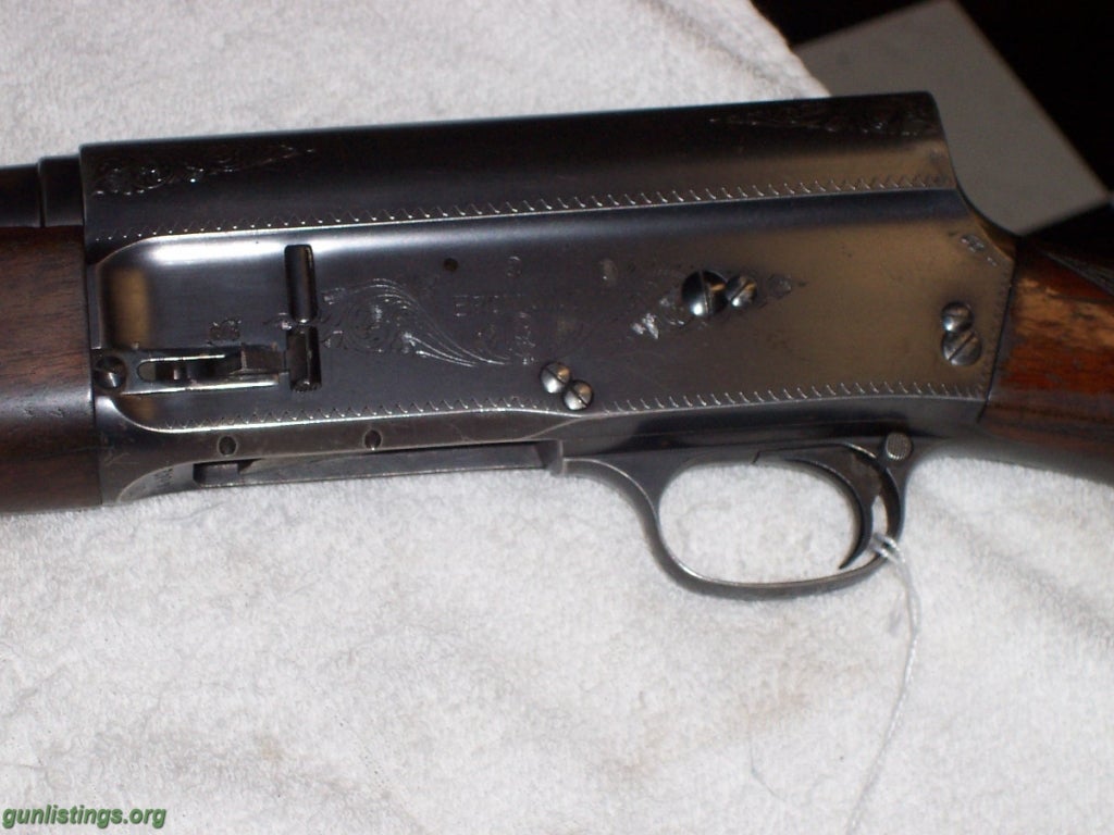 Shotguns Browning Auto 5  16 Gauge