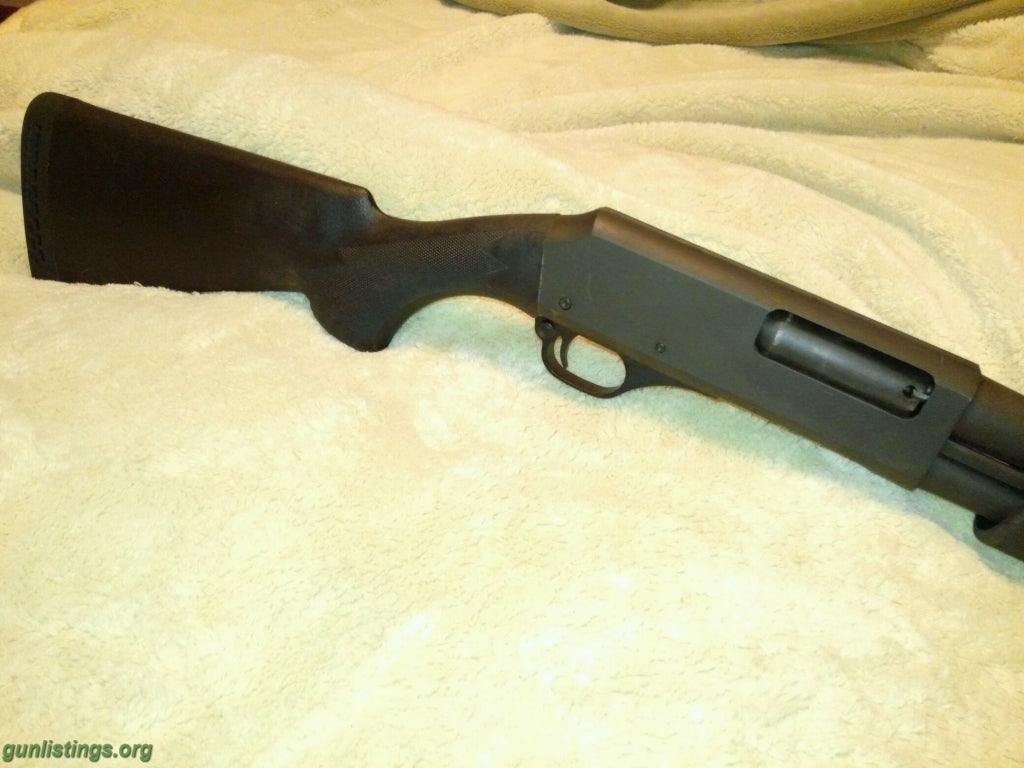 Shotguns H&R  Pardner Pump 12 GA.