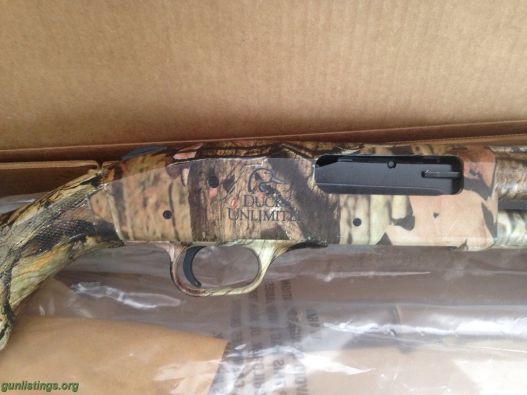 Shotguns NIB Mossberg 835 CAMO Combo