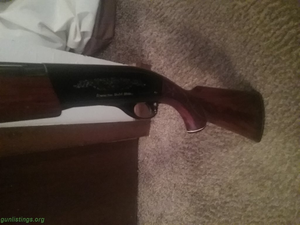 Shotguns Remington. 1100 12g 28inch Mod Choke. Excellent Shape