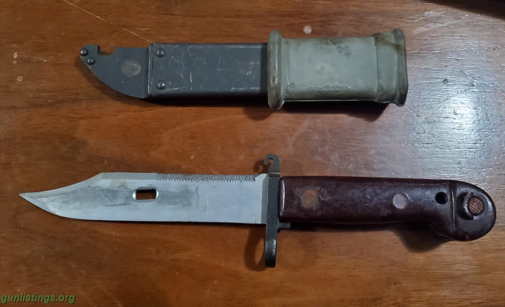 Accessories M1 Carbine Paratrooper Stock, AK47 Bayonet, M4 Bayonet