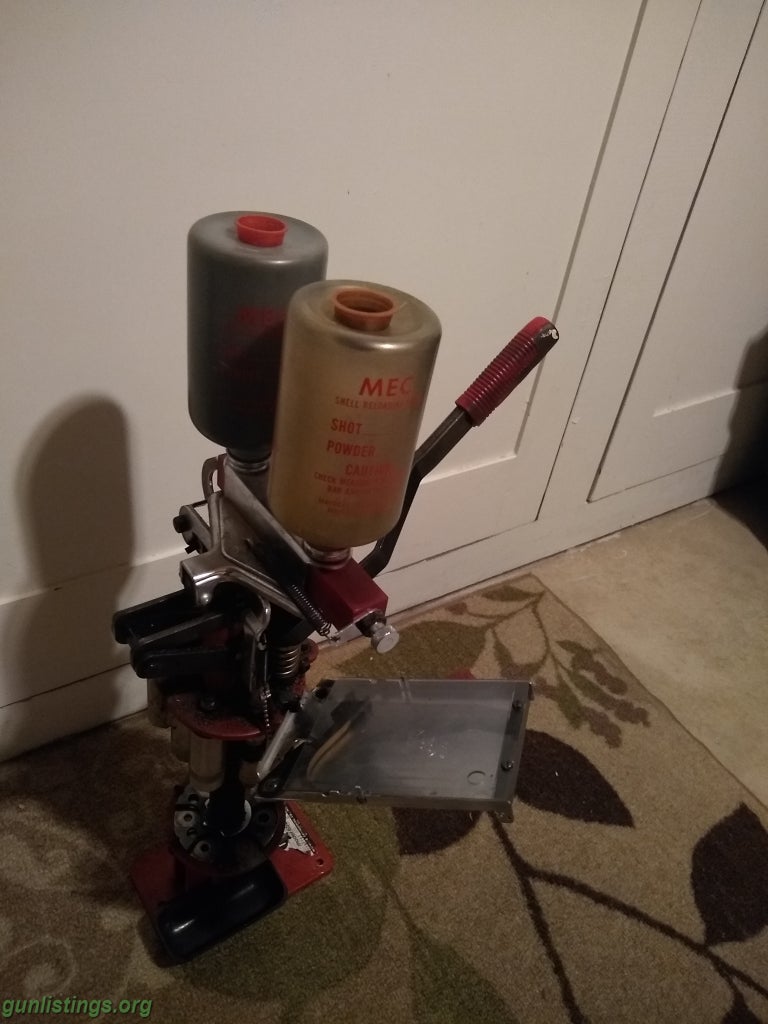 Ammo MEC 650 12 Ga Progressive Reloader W/ Extras