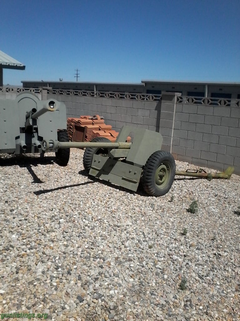 Collectibles WWII Replica Cannons