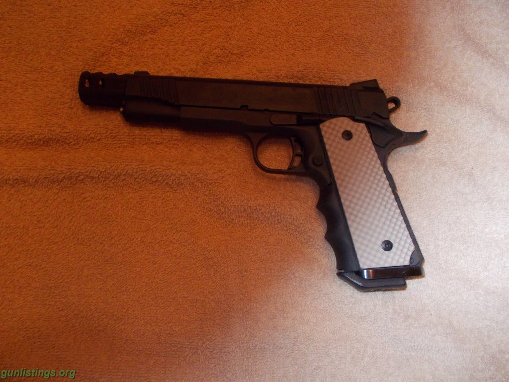 Pistols 1911 Full Size .45acp