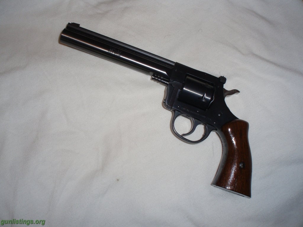 Gunlistings.org - Pistols 22 Magnum Revolver Wmrf With Bull Barrel