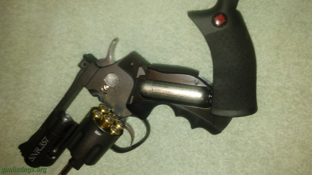 Pistols 357 Snr Co2 Pellet Gun