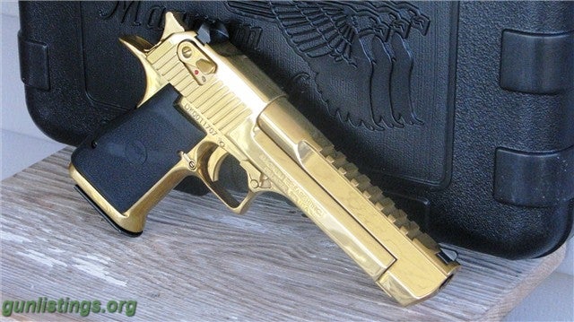 Pistols Desert Eagle Titanium Gold