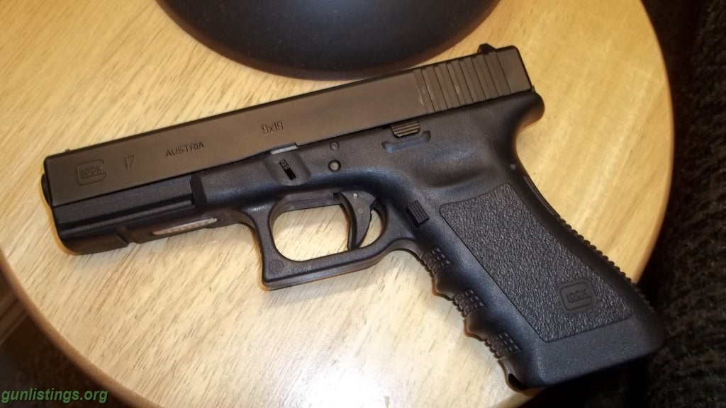 Pistols FS/FT Glock Model 17 America's Heroes