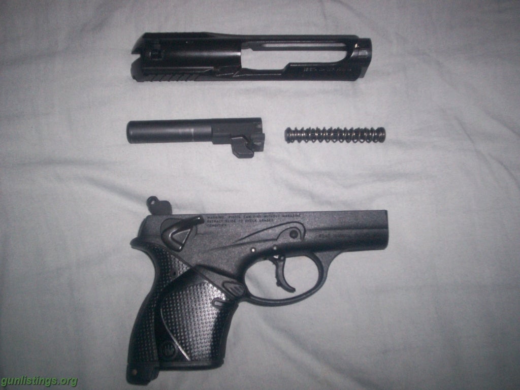 Pistols Beretta 9000s 9mm