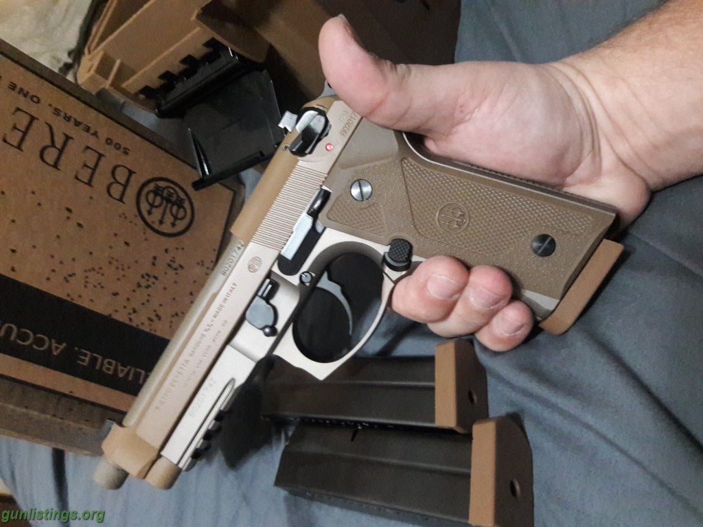 Pistols Beretta M9A3