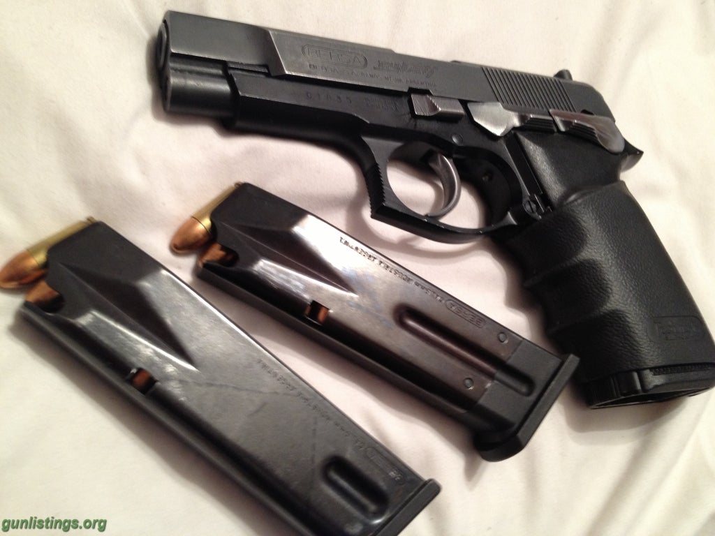 Pistols Bersa Thunder 9mm