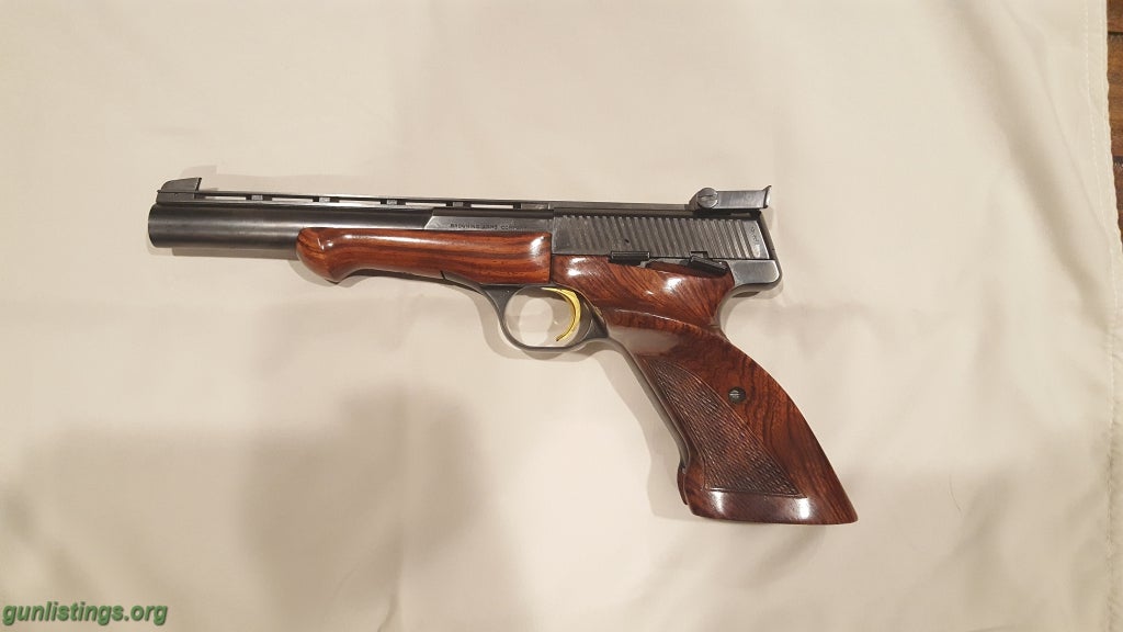 Pistols Browning .22LR Medalist