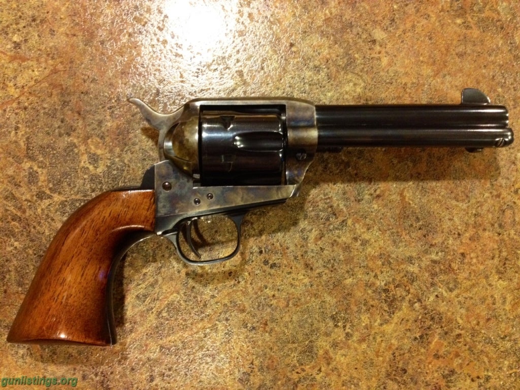 Pistols CIMARRON FRONTIER 45LC