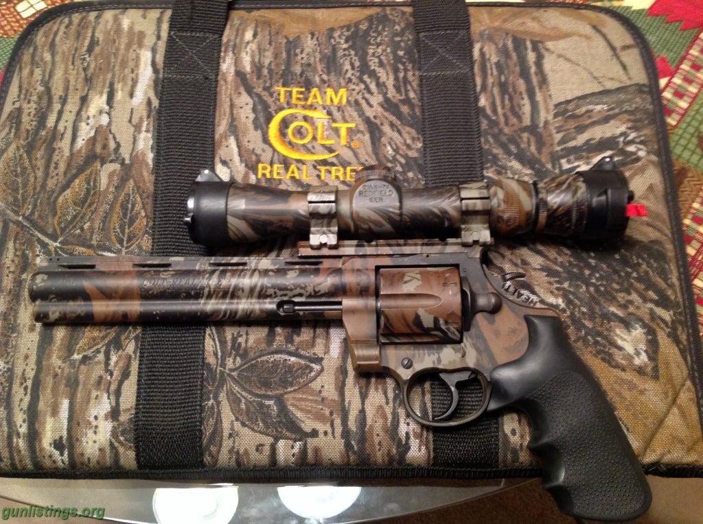 Pistols Colt Anaconda 44 Mag Real Tree Camo