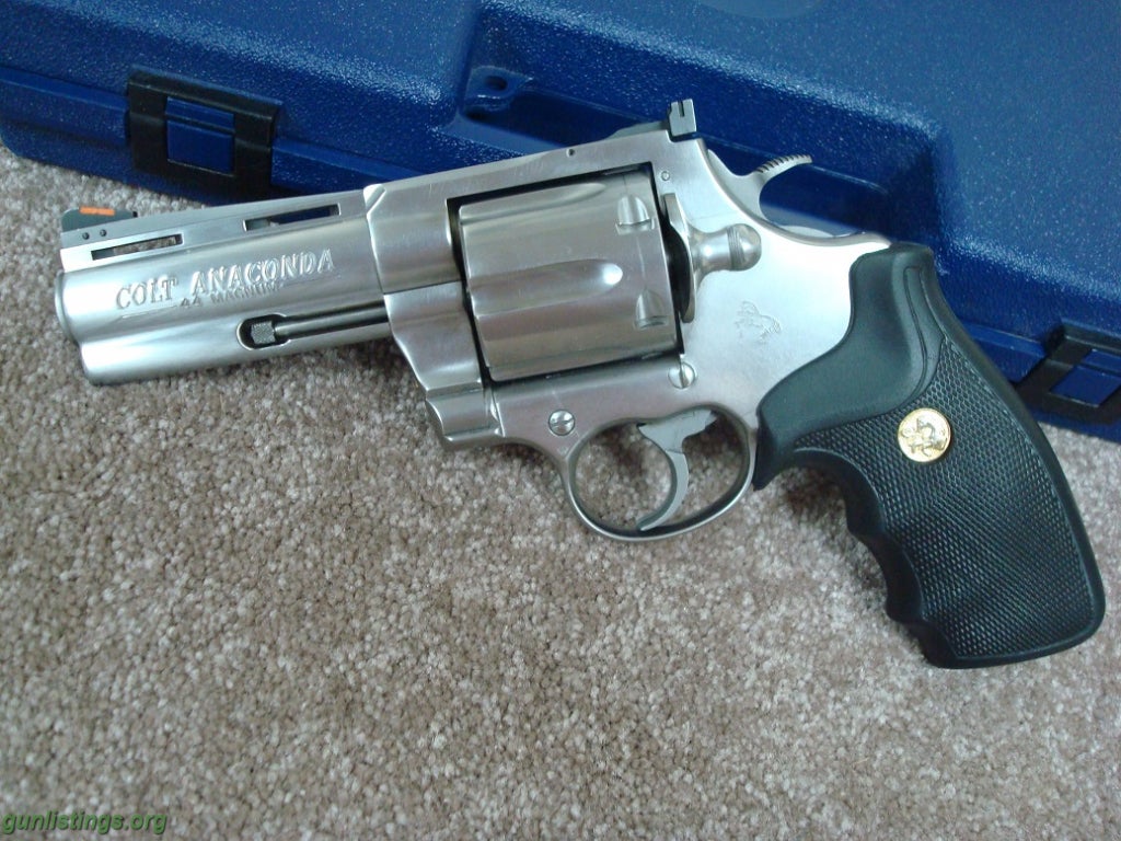 Pistols Colt Anaconda