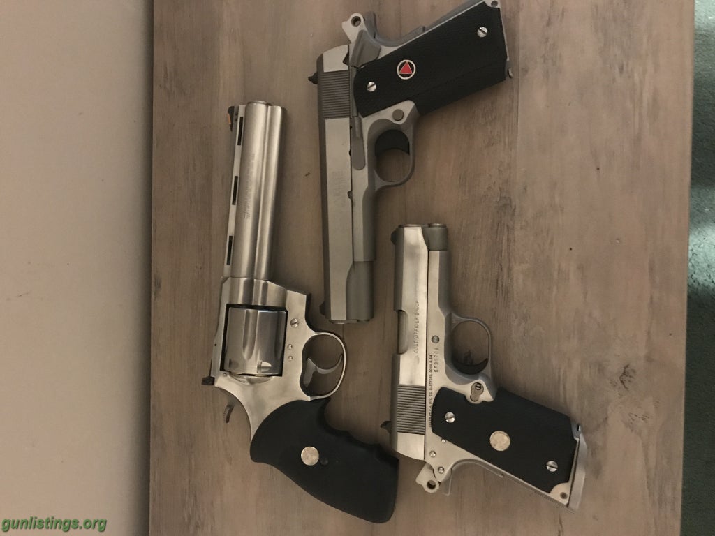 Pistols Colt Anaconda