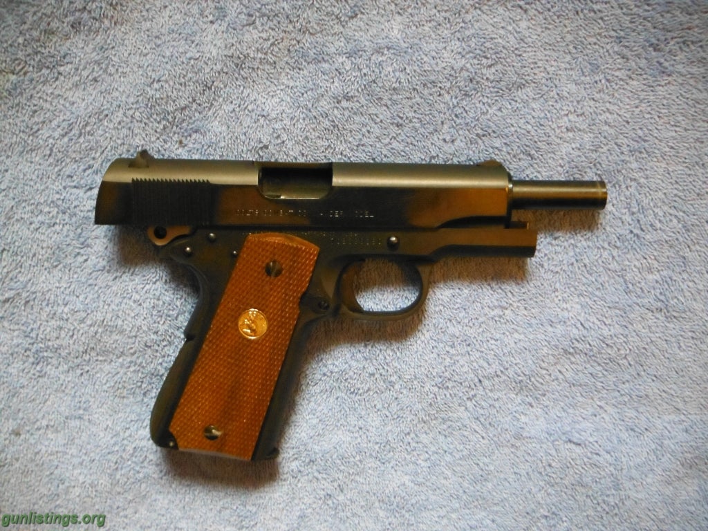 Pistols Colt Combat Commander 9mm