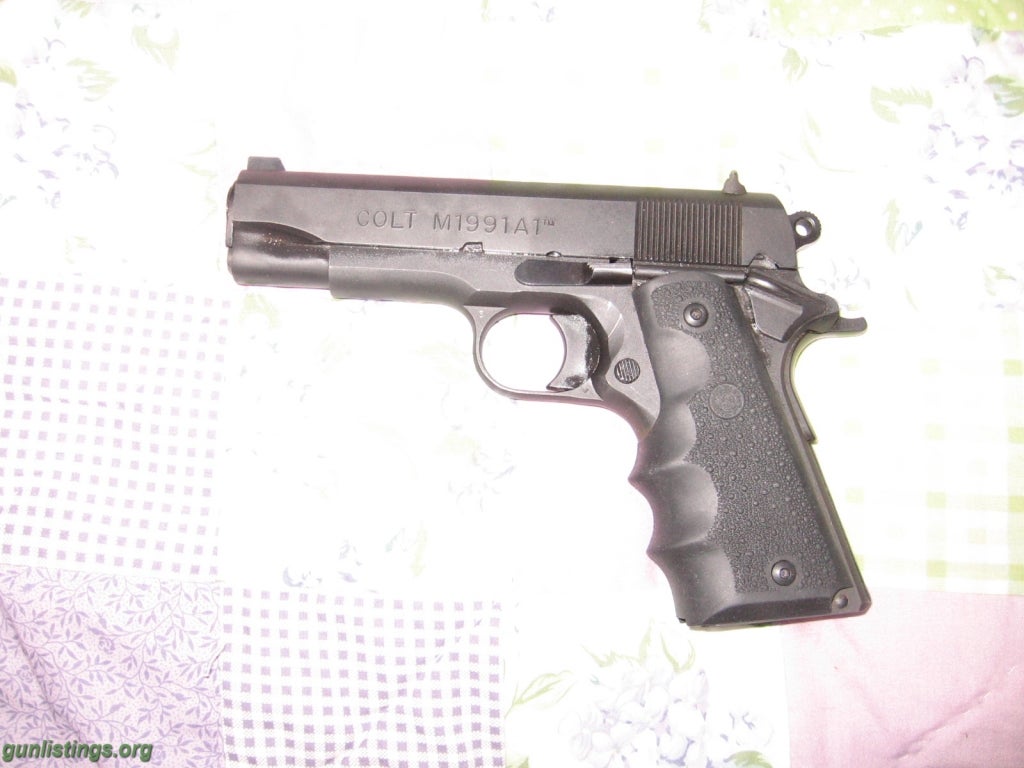 Pistols Colt Commander M1991 A-1