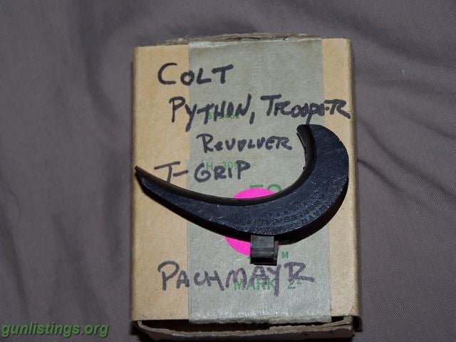 Pistols Colt Python Hogue Grip, Pachmayr 3M Grip Adaptor