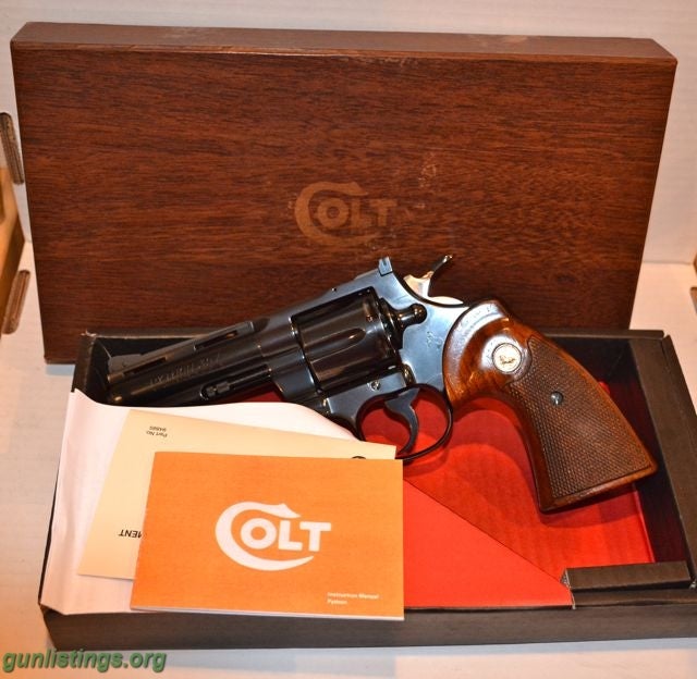 Pistols COLT PYTHON MINT W/ BOX BLUED RARE