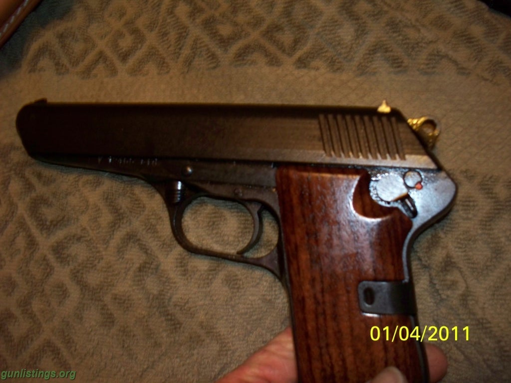 Pistols CZ 52