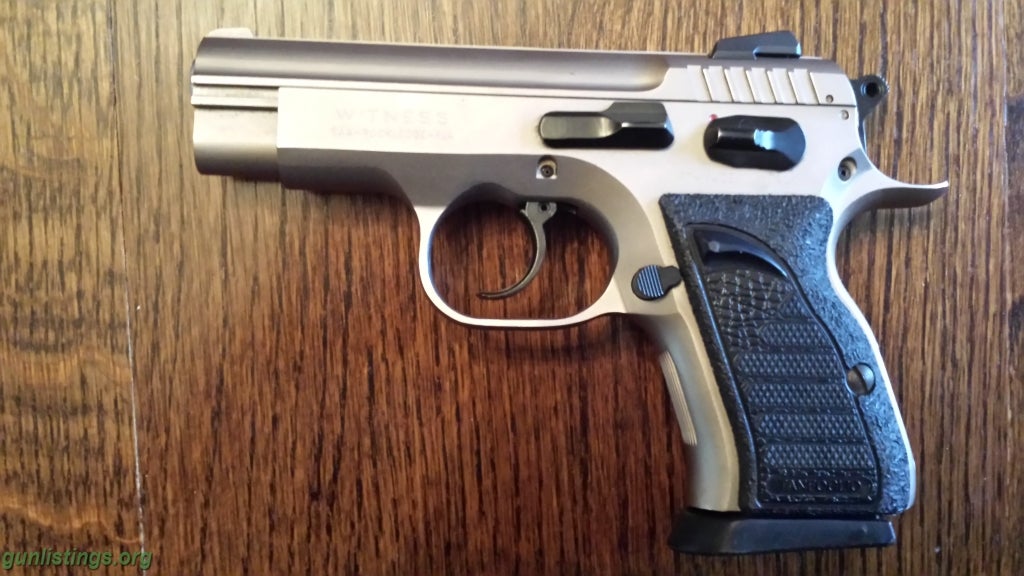 Pistols EAA Tanfoglio Witness Compact 40S&W