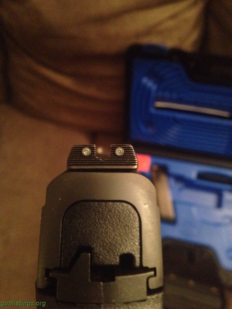 Pistols FNS 40/Night Sights For Trade