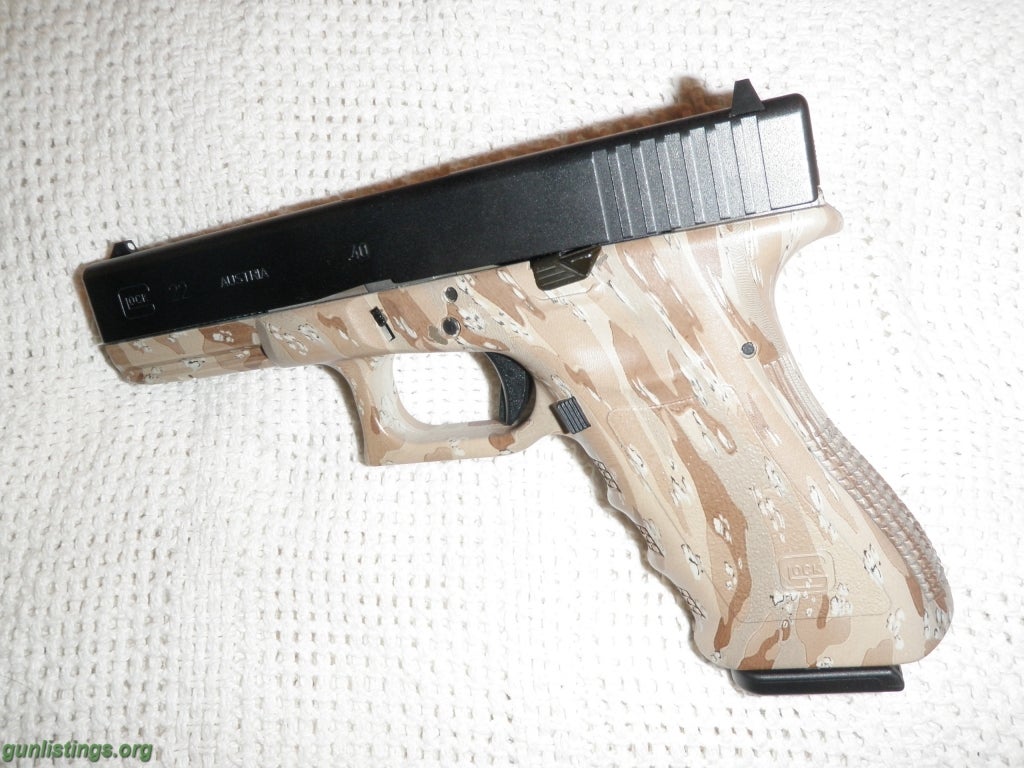 Pistols Gen 3 Glock 22   Desert Camo