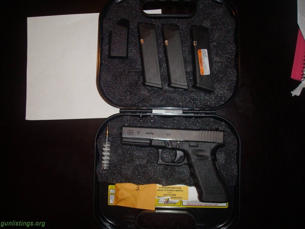 Pistols Glock 17 3rd Gen