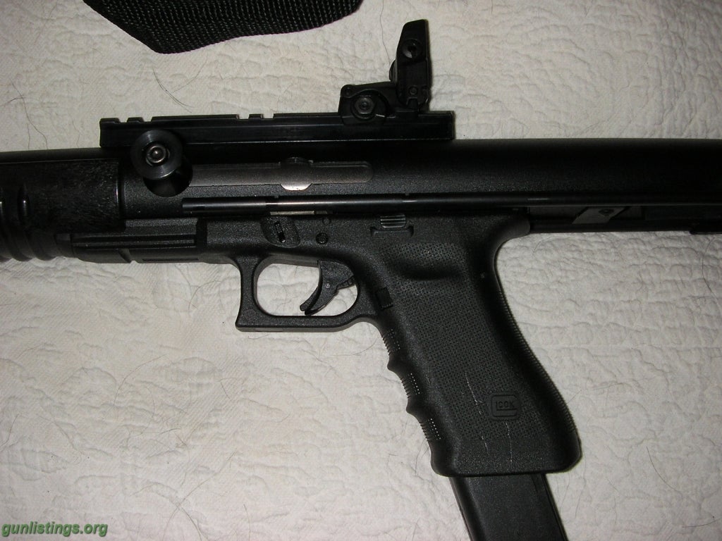 Pistols Glock 17 9mm + Mech Tech Carbine Conversion