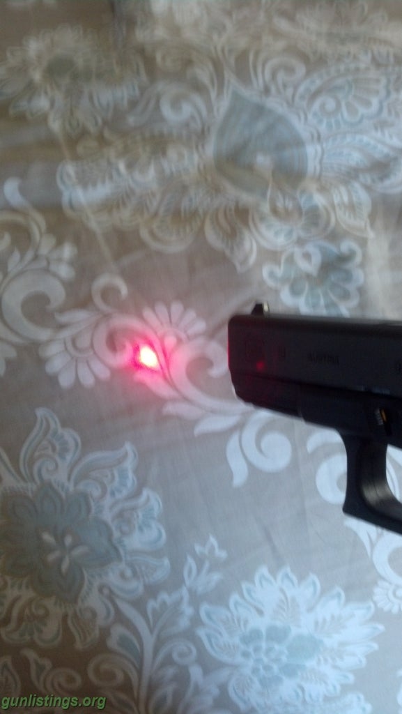 Pistols Glock 19 Gen 3 With Guide Rod Laser