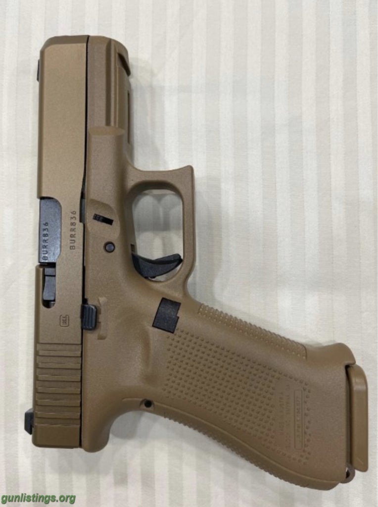 Pistols Glock 19X 9mm Coyote Tan 17 & 19+1 Mags Night Sights