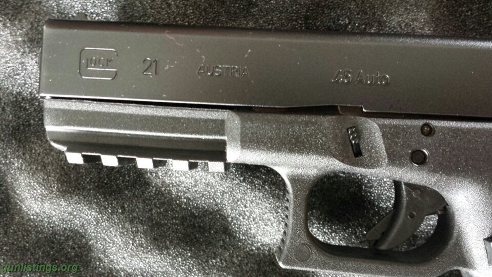 Pistols Glock 21 SF Gen 3 With 3 Mags