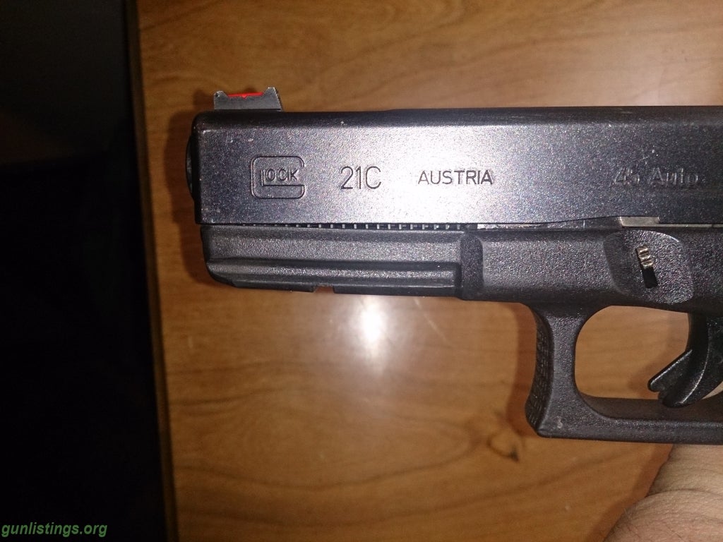 Pistols Glock 21c