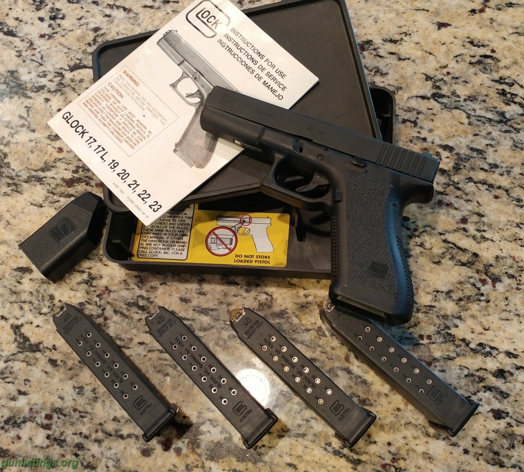 Pistols Glock 22 & 4 Mags - Gen 2- REDUCED