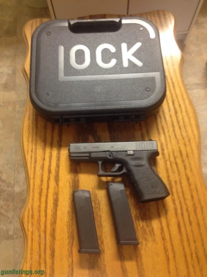 Pistols Glock 23