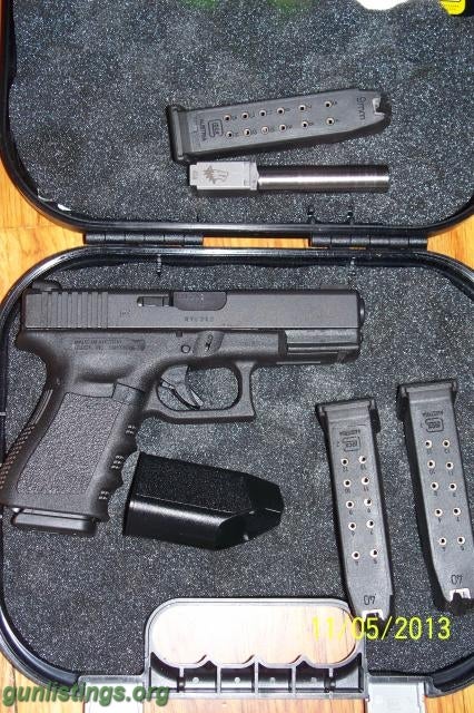 Pistols Glock 23 Gen 3 W/ Tru-Glo Night Sights & Extras