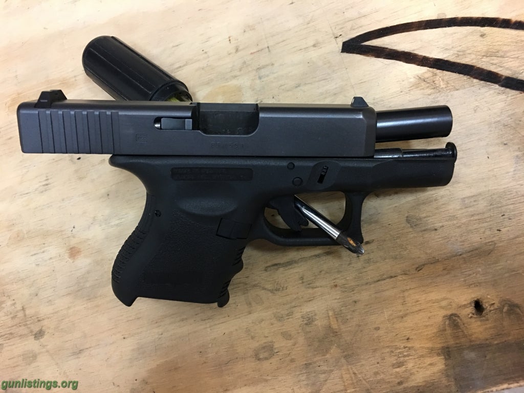 Pistols Glock 27 Package