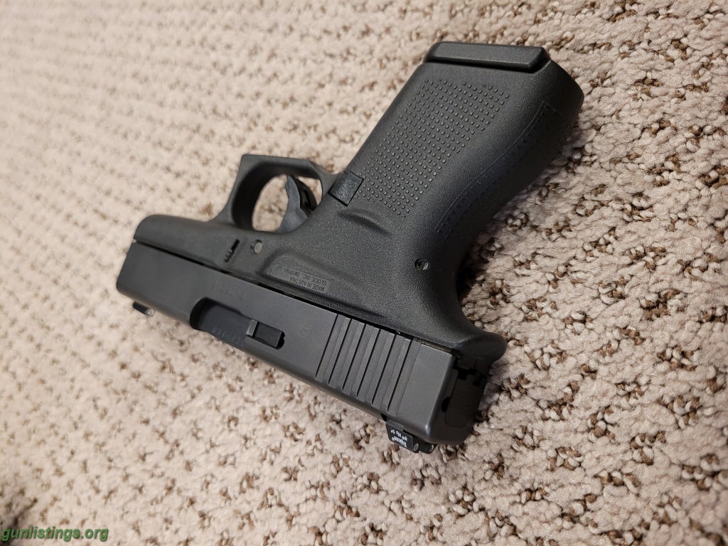 Pistols Glock 43 W/ Night Sights