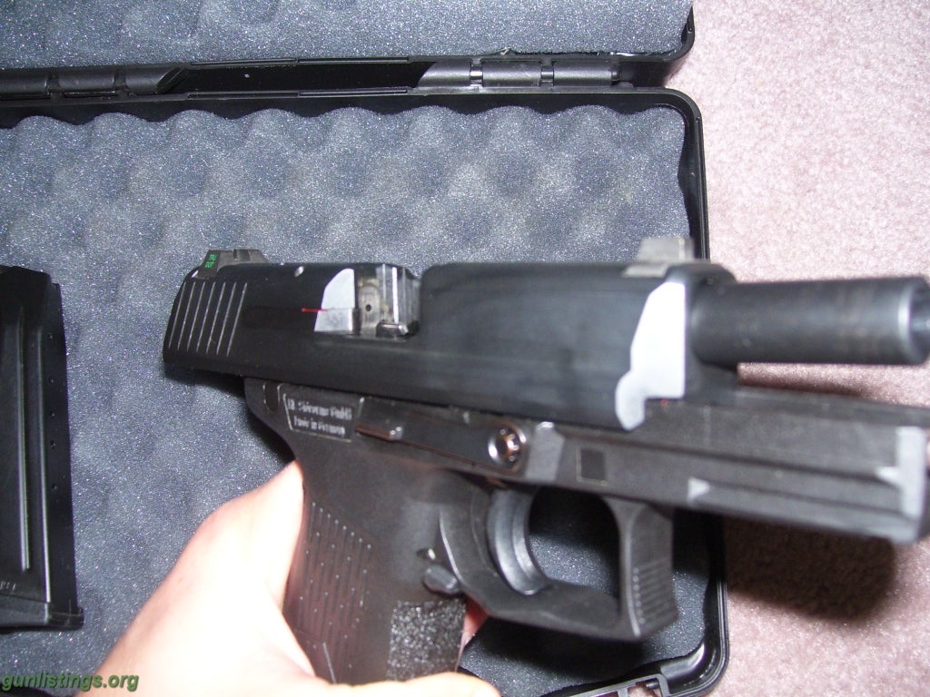 Pistols HK P2000 9mm H&K Night Sights