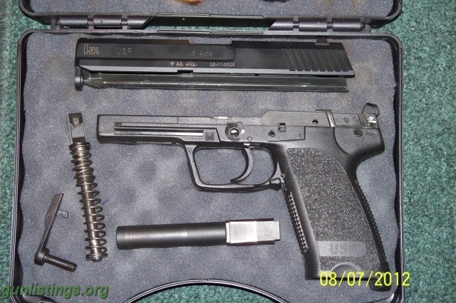 Pistols H&K USP 45 W/4 Mags