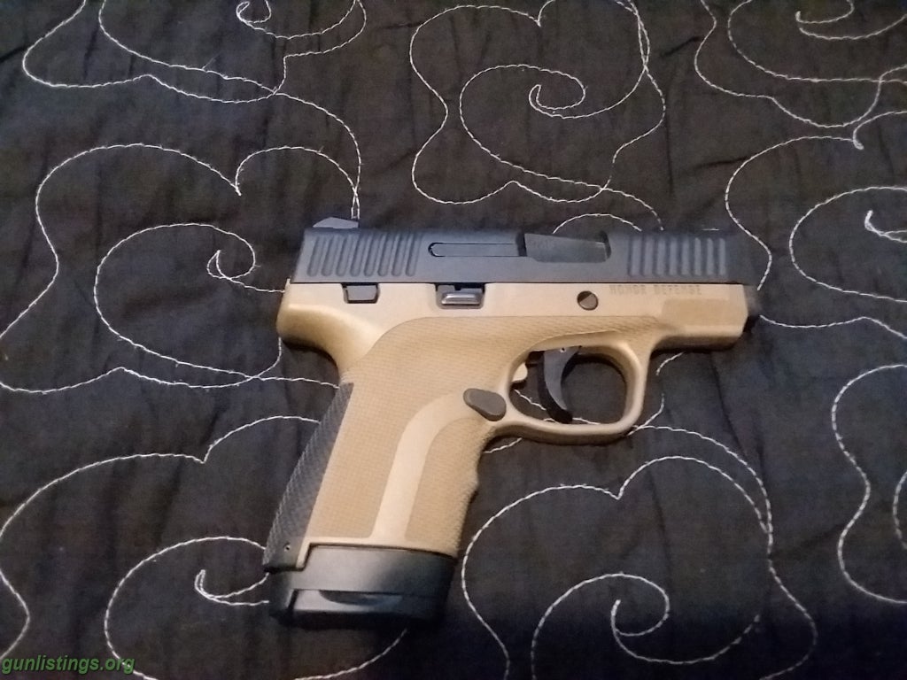 Pistols Honor Defence 9mm