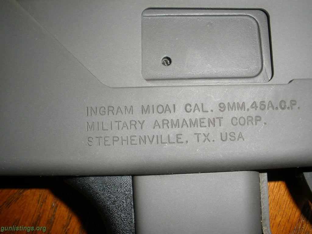 Pistols Ingram M10A1