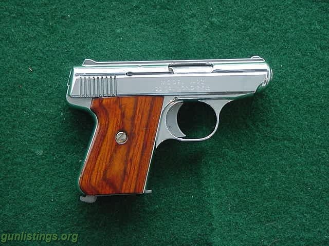 Pistols JENNINGS  BRYCO 22