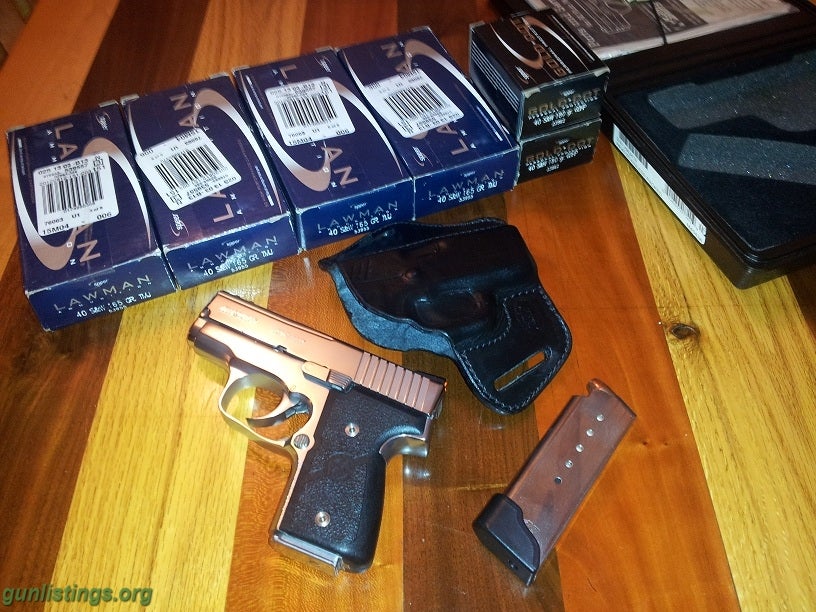 Pistols Kahr MK40 / Great Condition/ With Extras