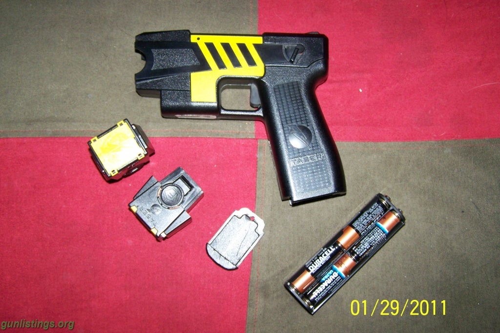 Pistols M18 ADVANCE TASER