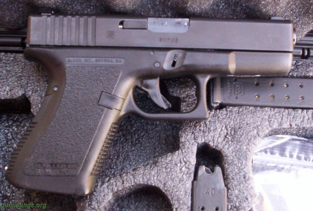 Pistols For Trade: Glock 23 Compact 40 Cal.