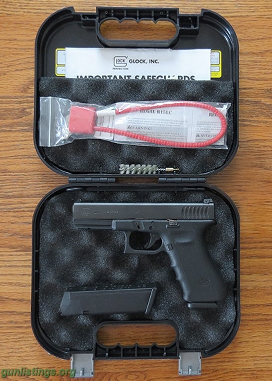 Pistols RARE GLOCK G22 RTF2 IN EXCELLENT CONDITION $525 OBO