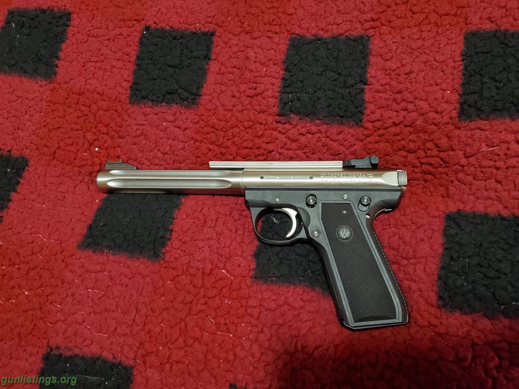 Pistols Ruger Hunter